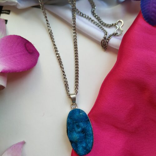 Fancy Design Original Natural Rough Uncut Stones Necklace - BLUE