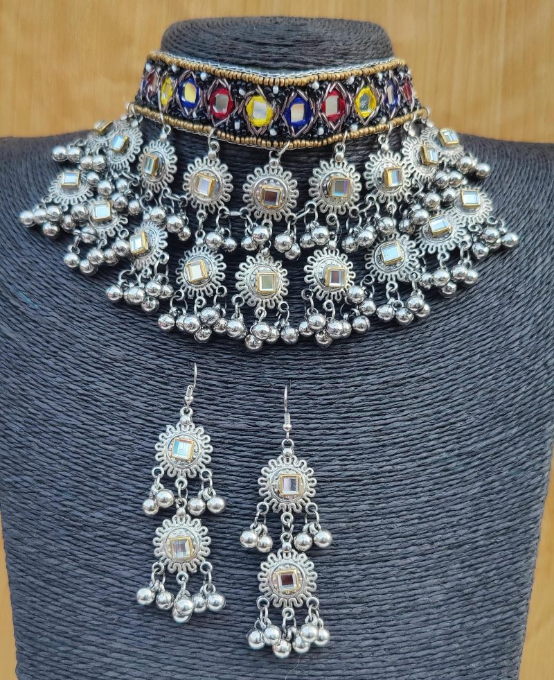 HANDMADE CHOKER SET