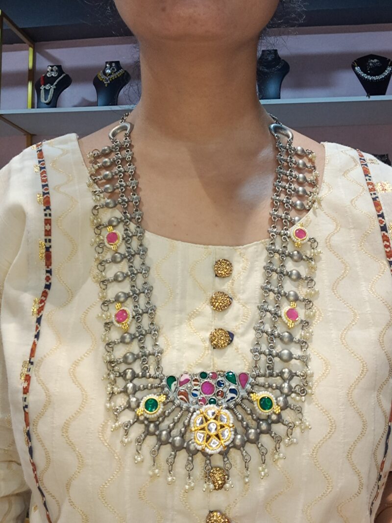 Vandiyur pachhi kundan Necklace - Image 5