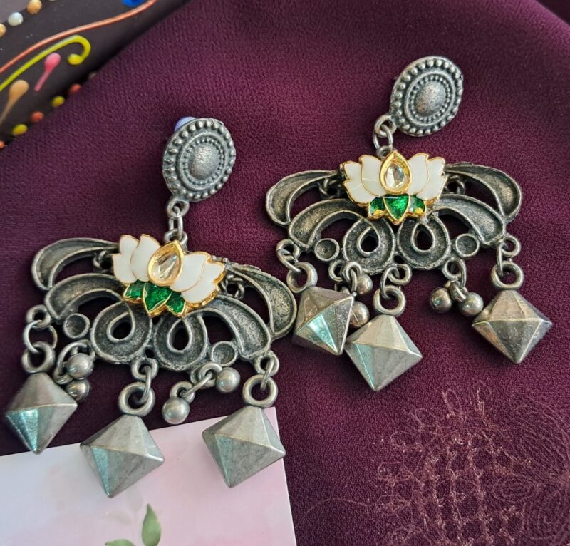 LOTUS PACHI KUNDAN EARRINGS
