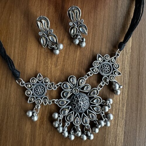 LUCA CHOKER