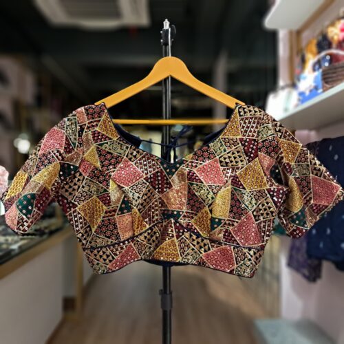 VINTAGE BLOUSE 2