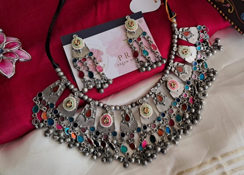 Survika pachhi kundan Necklace