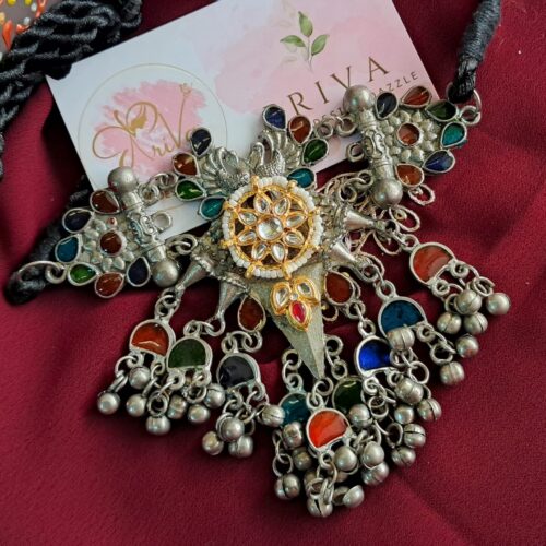 Hwan pachi kundan NECKLACE