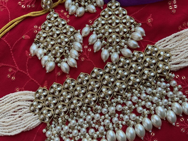 MAHANA  KUNDAN NECKLACE