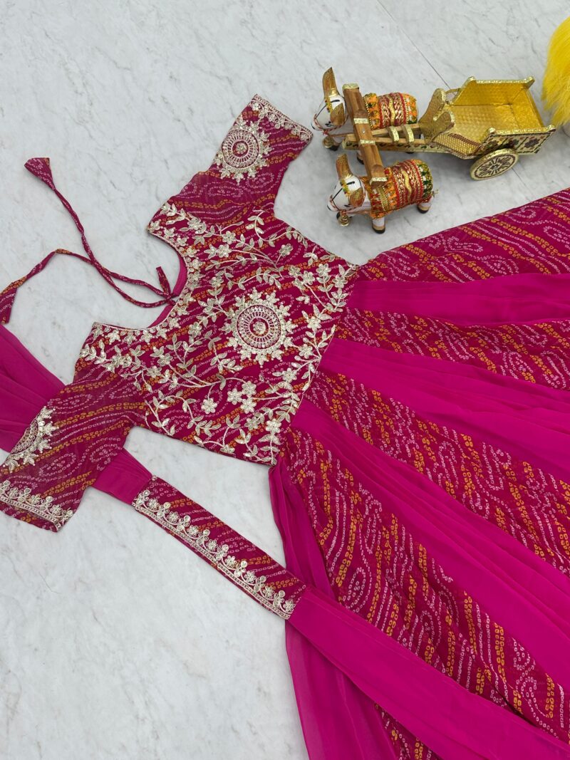Bandhej Gown & Duptta - Image 4