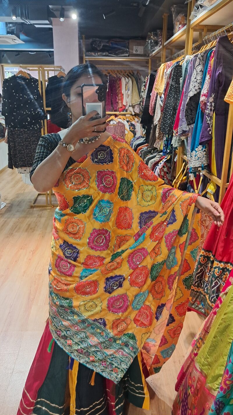 VINTAGE SILK DUPATTA-2 - Image 5