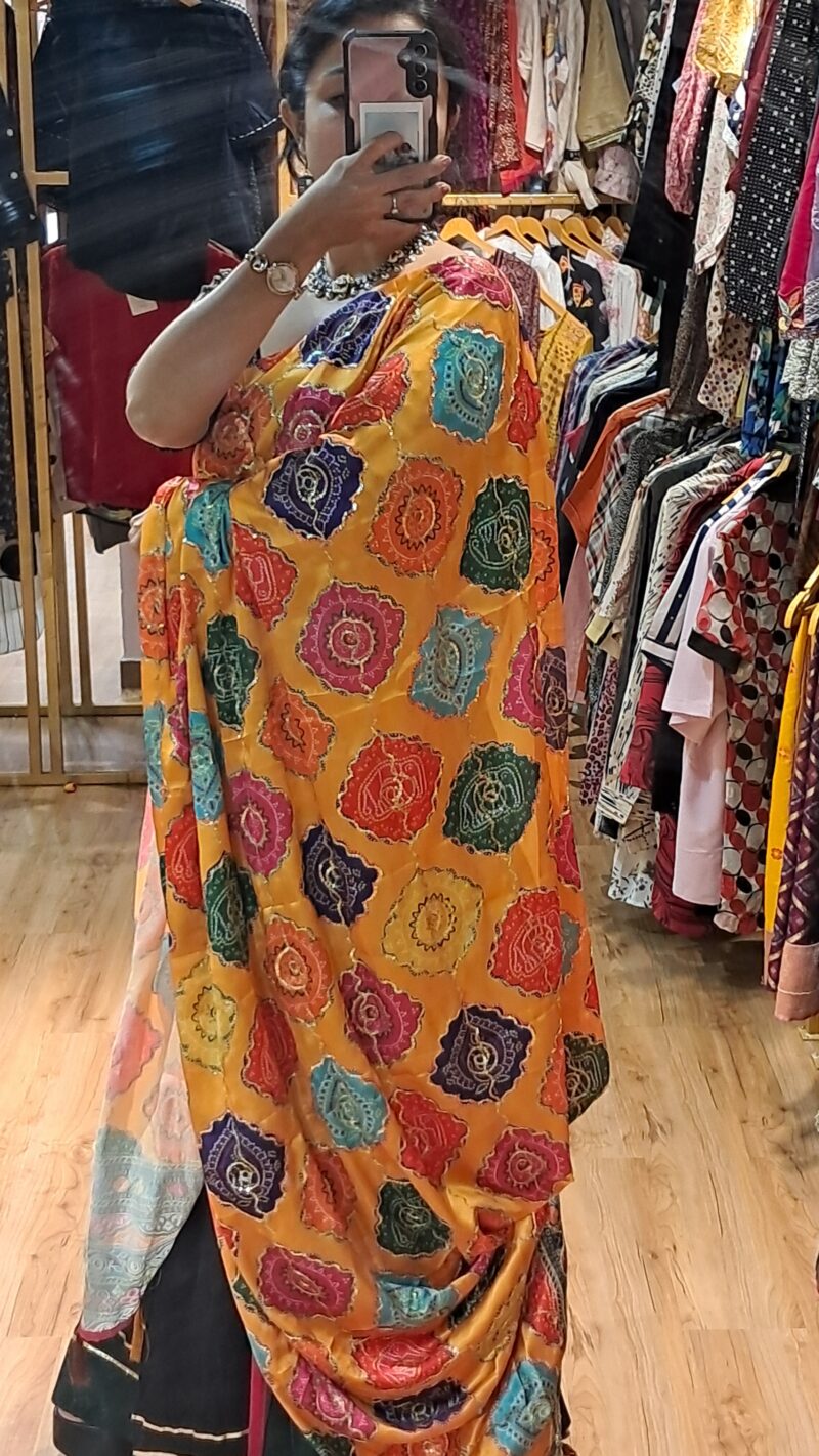 VINTAGE SILK DUPATTA-2 - Image 2