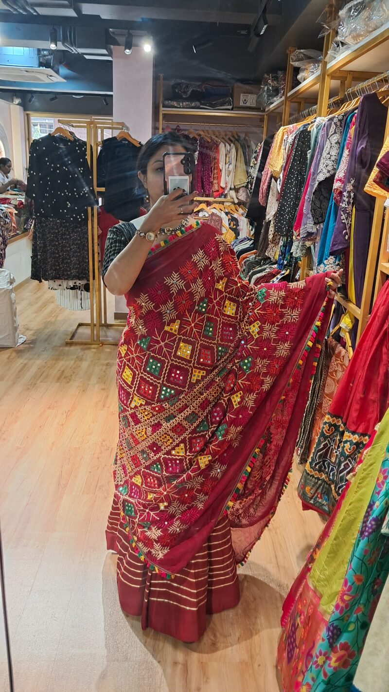KUTCHI DESIGNER DUPATTA 1 - Image 3