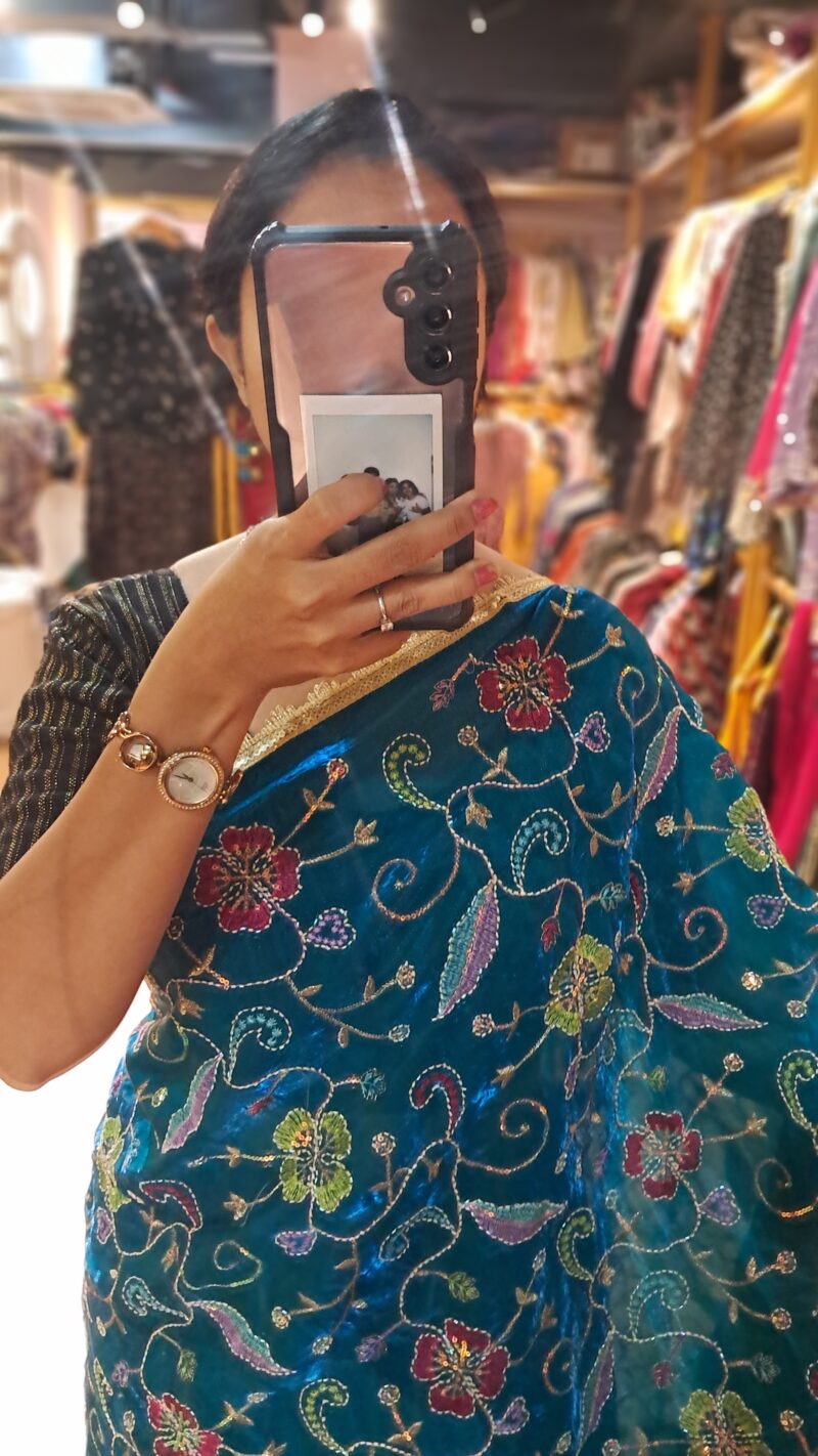 MULTI THREAD VINTAGE  BLUE DUPATTA - Image 6