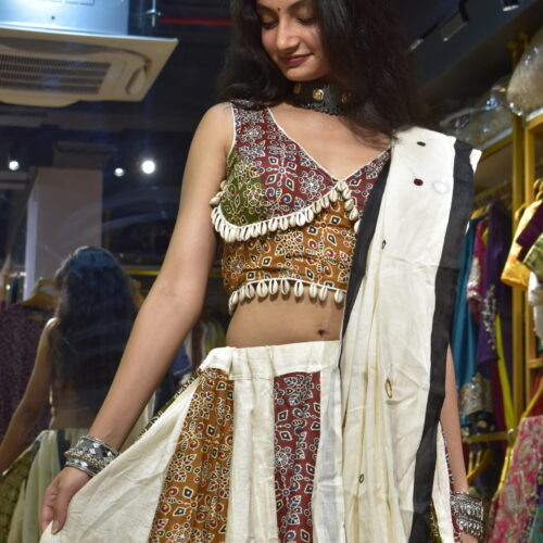 CHANIA CHOLI 1